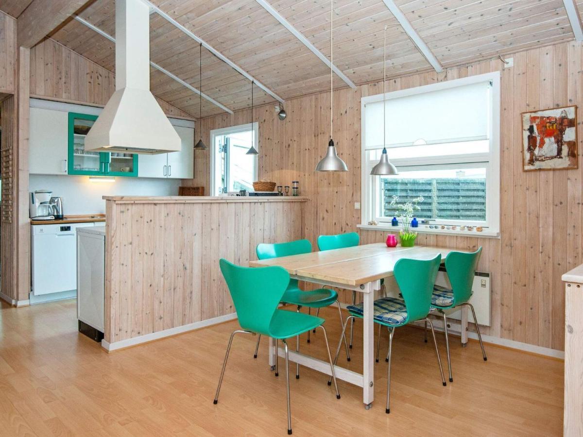 6 Person Holiday Home In Fan Fanø Kültér fotó